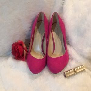 Gorgeous Marc Fisher pumps!